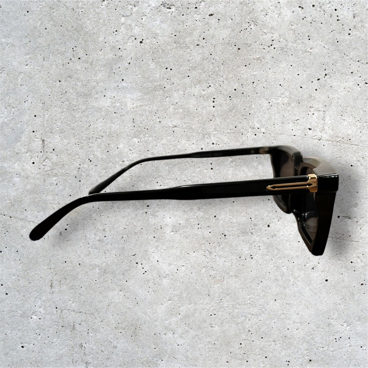MOSCOT sunglasses