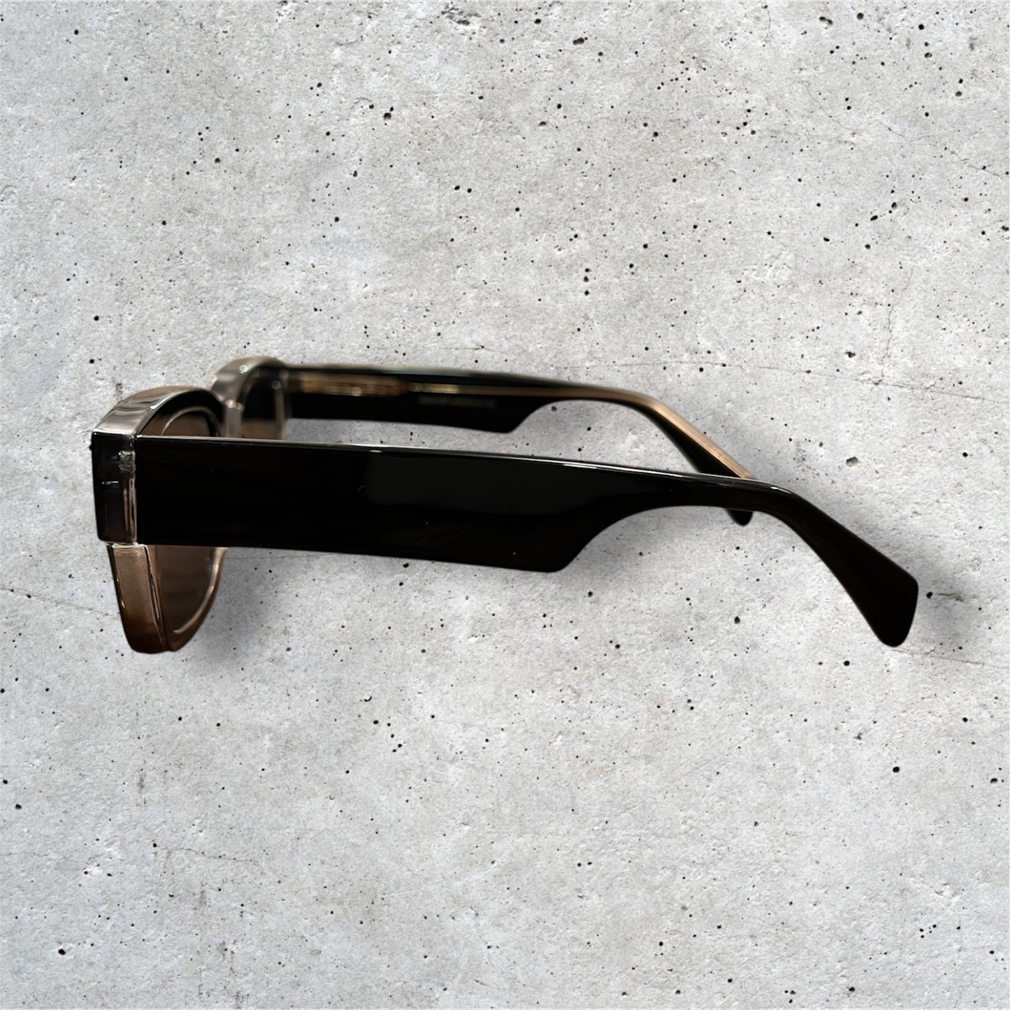 MOSCOT sunglasses