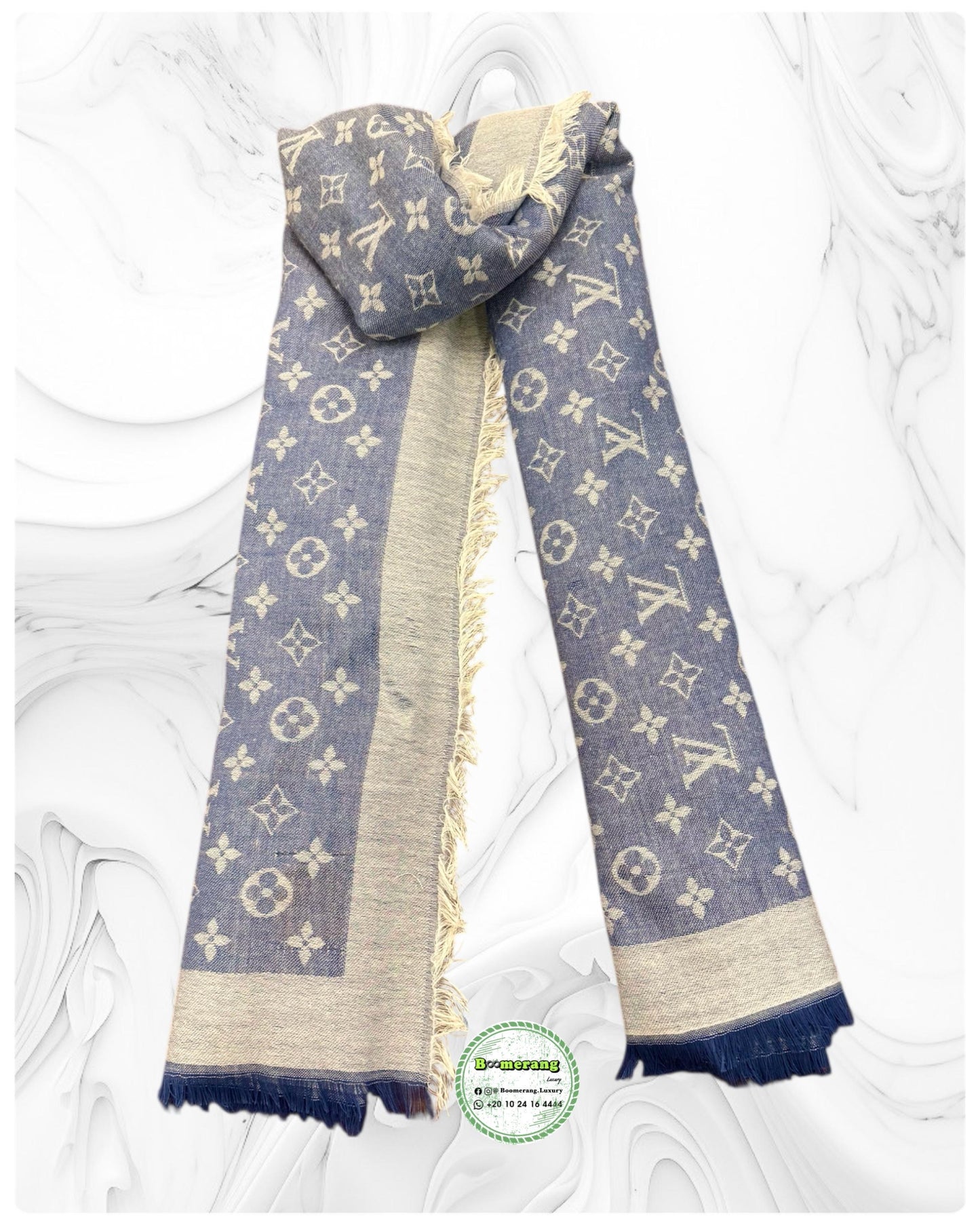 LV scarf
