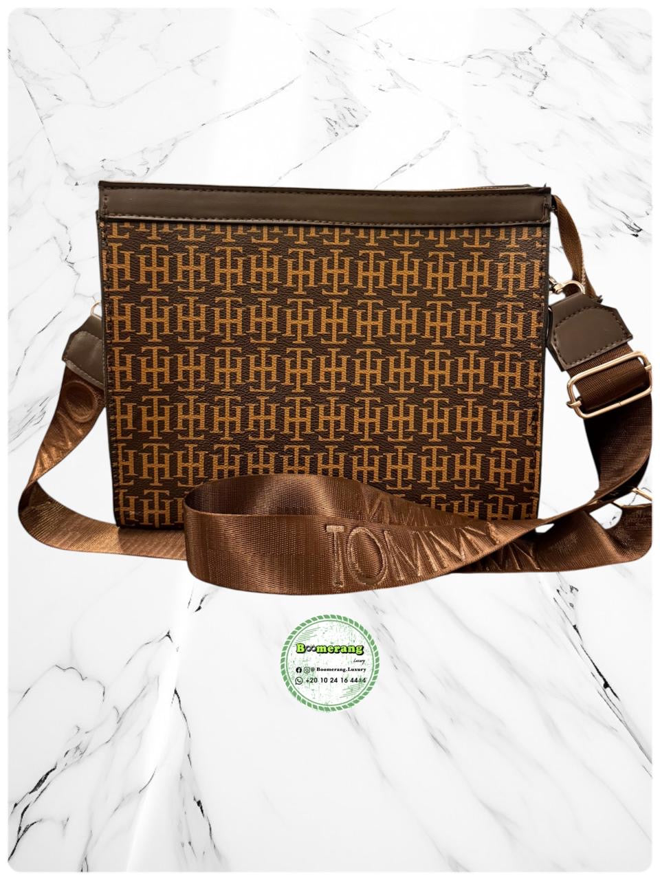 Tommy Pochette / Clutch Brown Bag