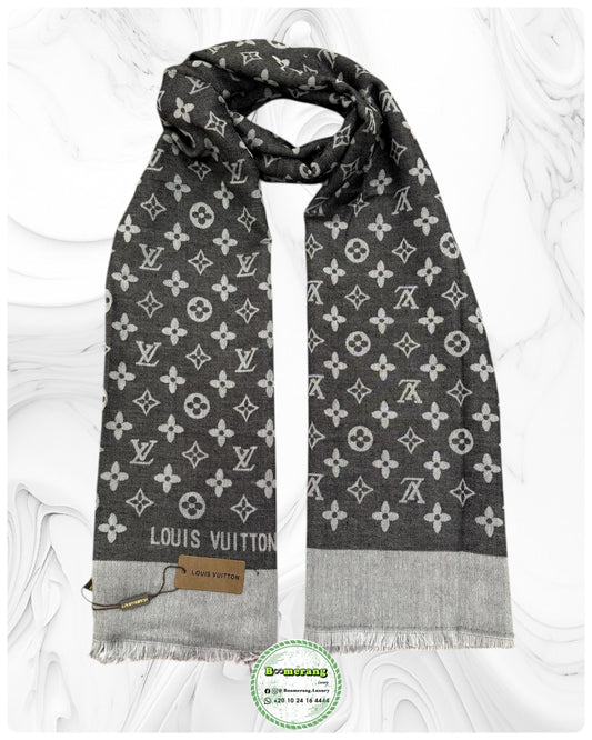 Louis Vuitton Stole & Scarf 🔥