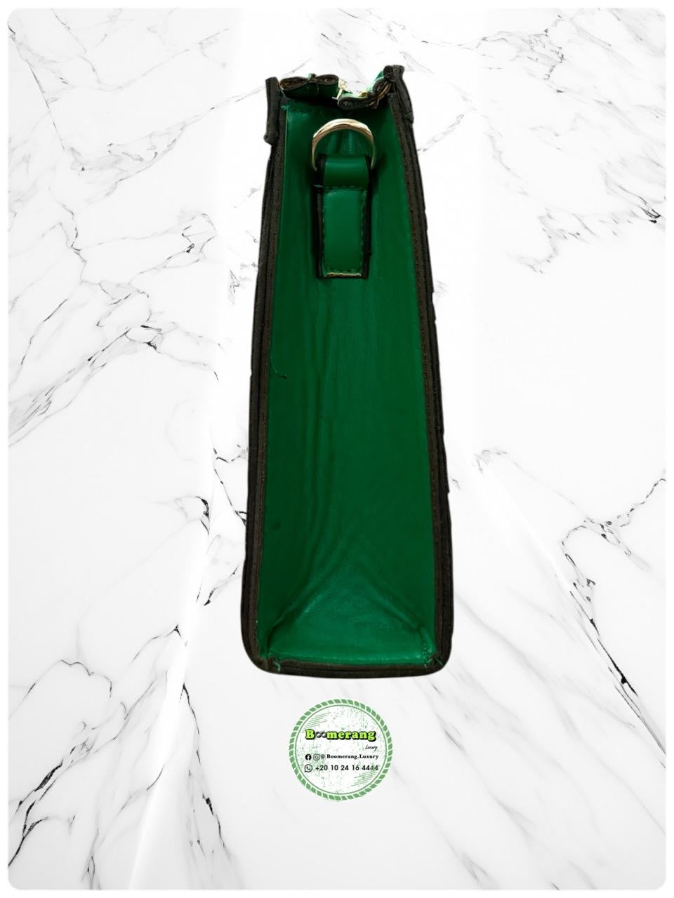 LV Pochette / Clutch Green Bag